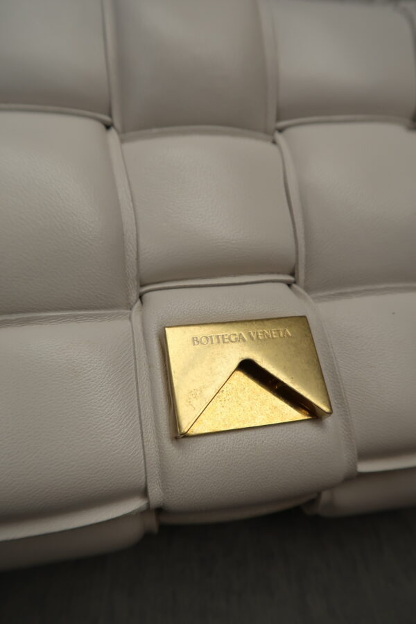 Bottega Veneta Leather Chain Padded Cassette - Image 7