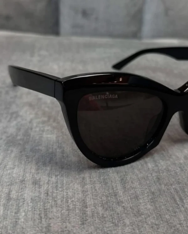 Balenciaga Sunglasses - Image 3