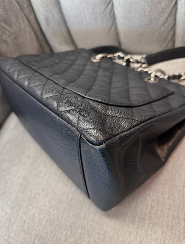 Chanel GST Tote - Image 4