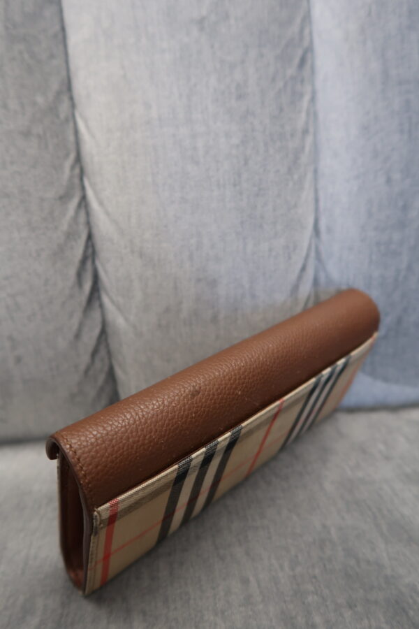 Burberry Check Long Wallet - Image 7