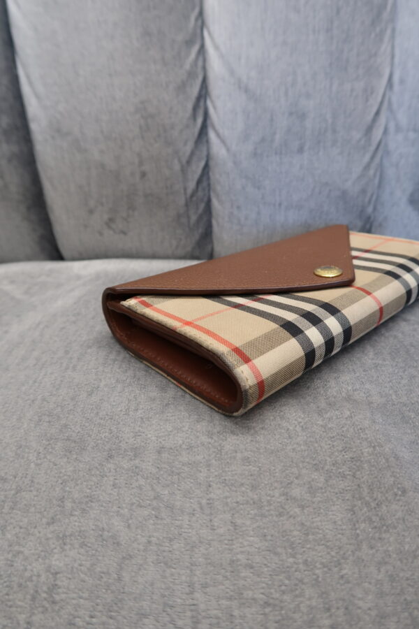 Burberry Check Long Wallet - Image 4