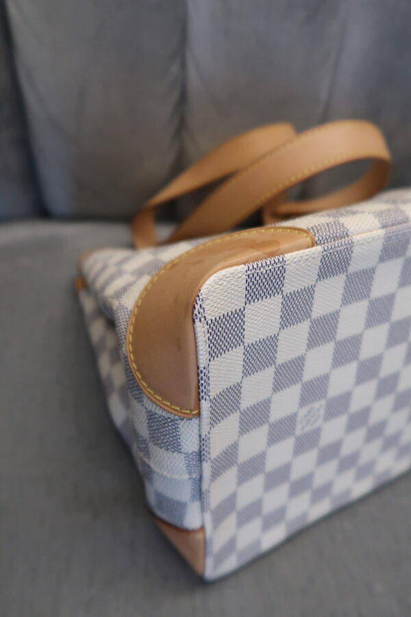 Louis Vuitton Hampstead PM - Image 9