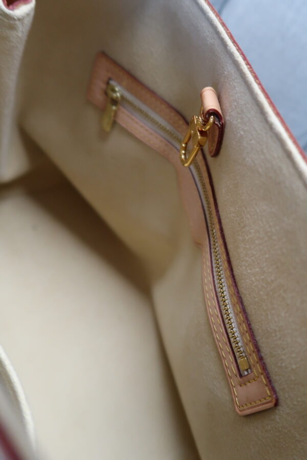 Louis Vuitton Hampstead PM - Image 4