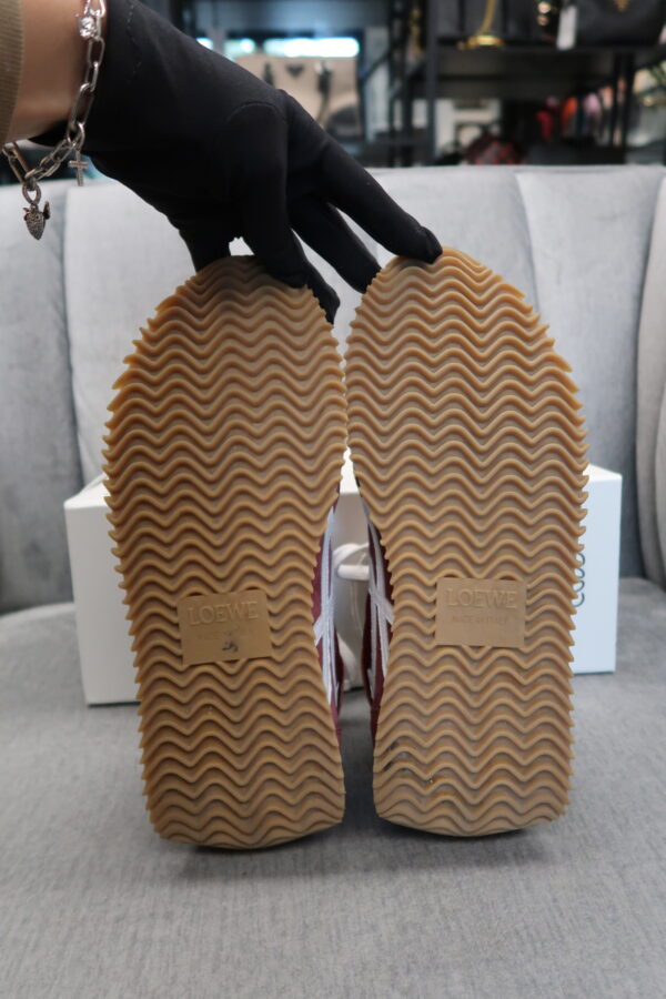 Loewe Flow Runner (40) - Image 2