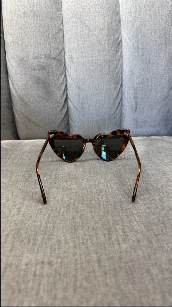 YSL 181 LOULOU Heart Sunglasses - Image 4