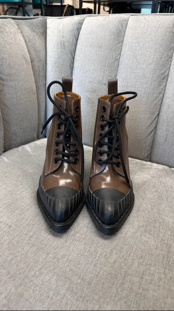 Chloe Lace Up Boots (38) - Image 8