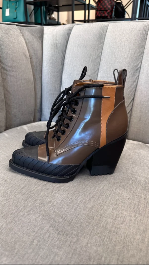 Chloe Lace Up Boots (38) - Image 7