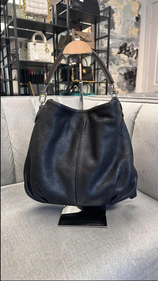 Louis Vuitton Mahina Selene PM - Image 11