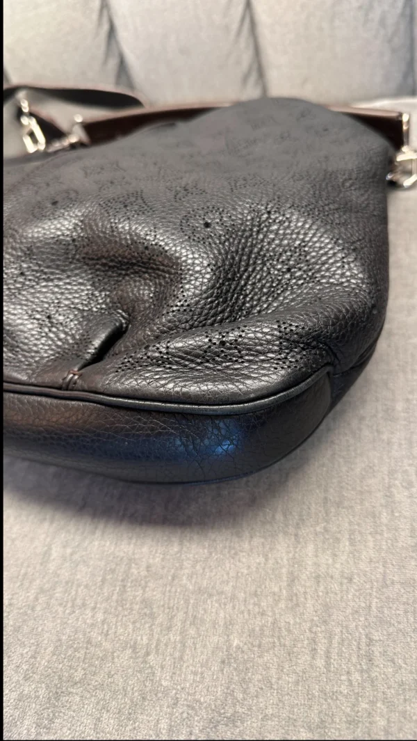 Louis Vuitton Mahina Selene PM - Image 5