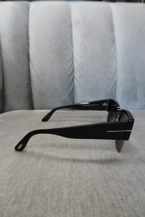 Tom Ford Dakota Sunglasses - Image 4