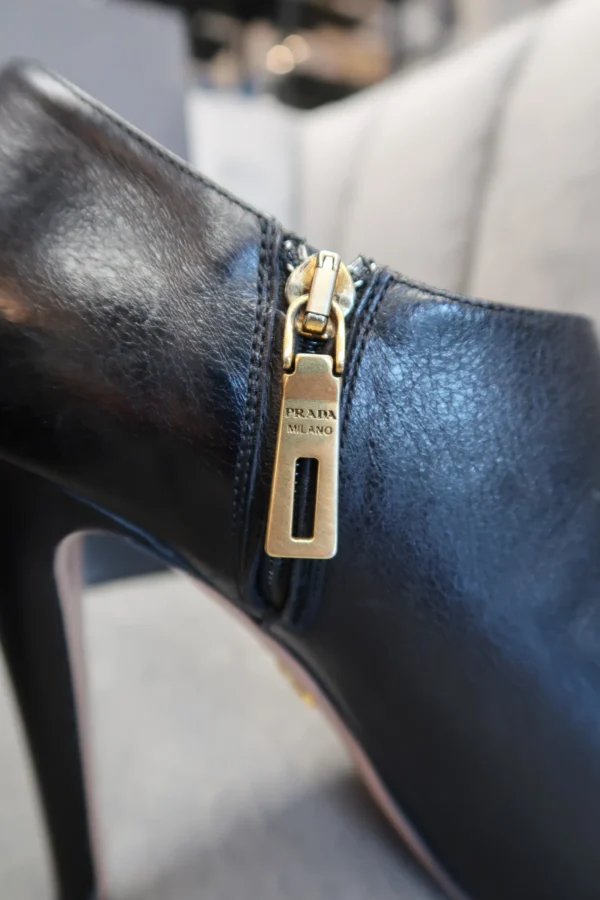 Prada Calzature Donna Booties (38.5) - Image 7