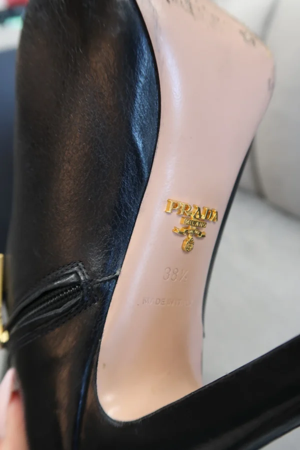 Prada Calzature Donna Booties (38.5) - Image 9